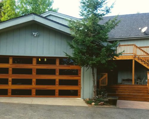 3_CHI-Planks-Cedar-with-whole-door-tinted-glass